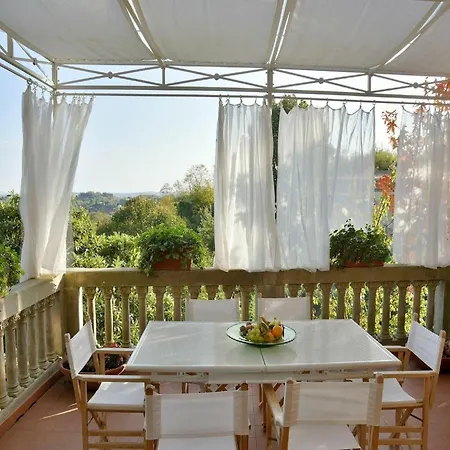 Lovely Art Nouveau With Swimming Pool * Lari