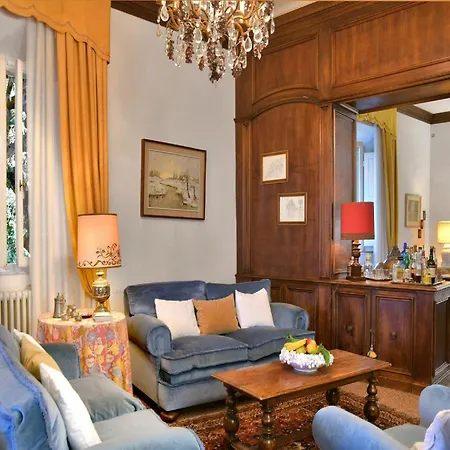 Lovely Art Nouveau With Swimming Pool * Lari
